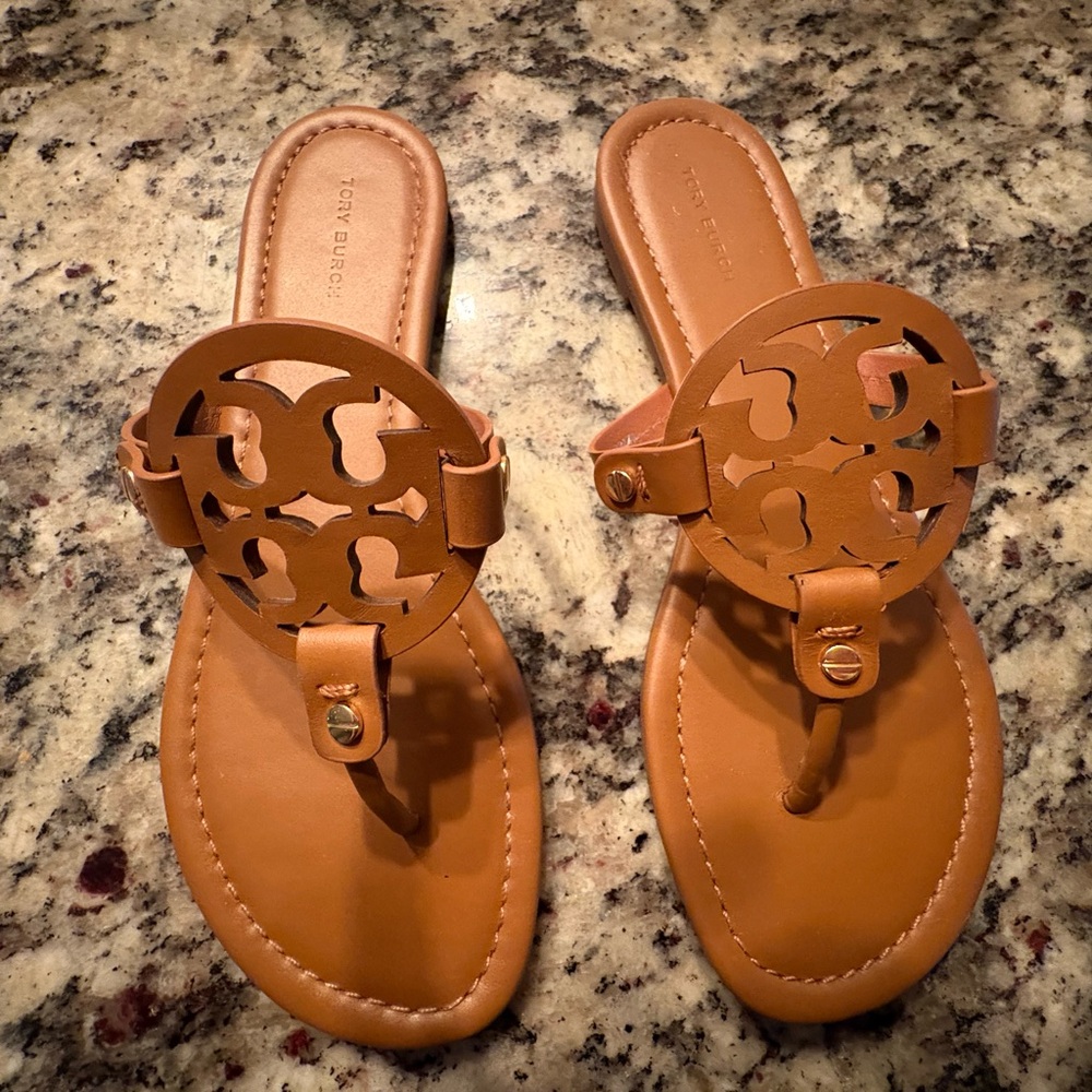 Tory Burch Tan Leather Sandals with Medallion Accent WORN ONE TIME
